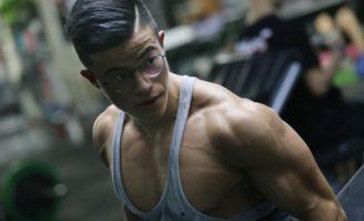 健美李晨吃瓜,健美达人如何吃瓜？